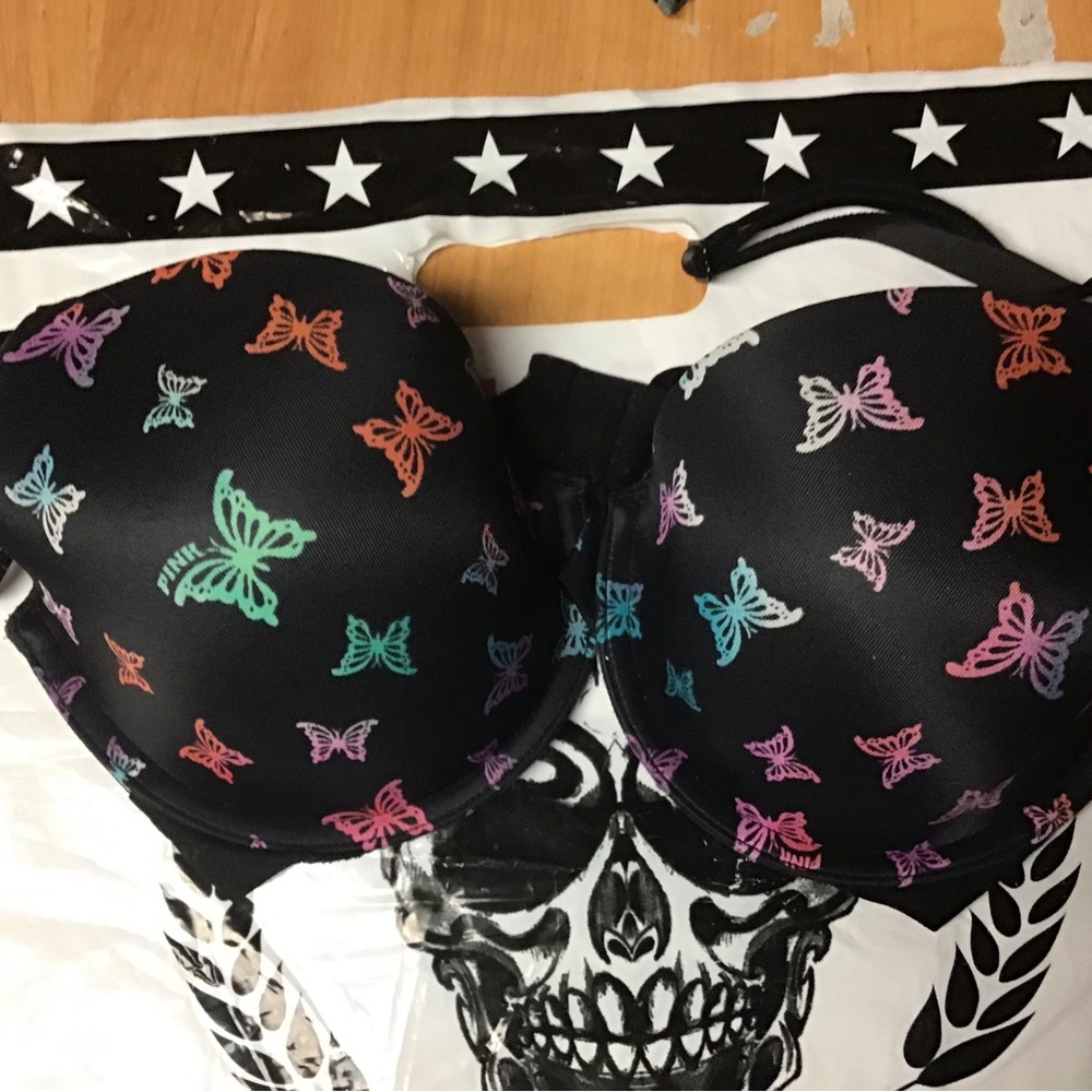 Victorias Secret Bra 32 D